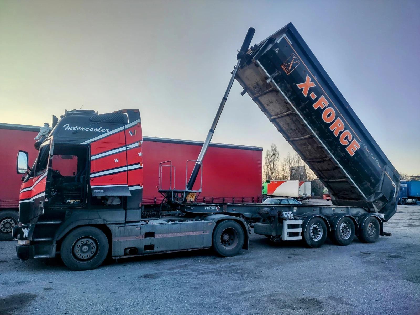 Полуремарке Други Гондола