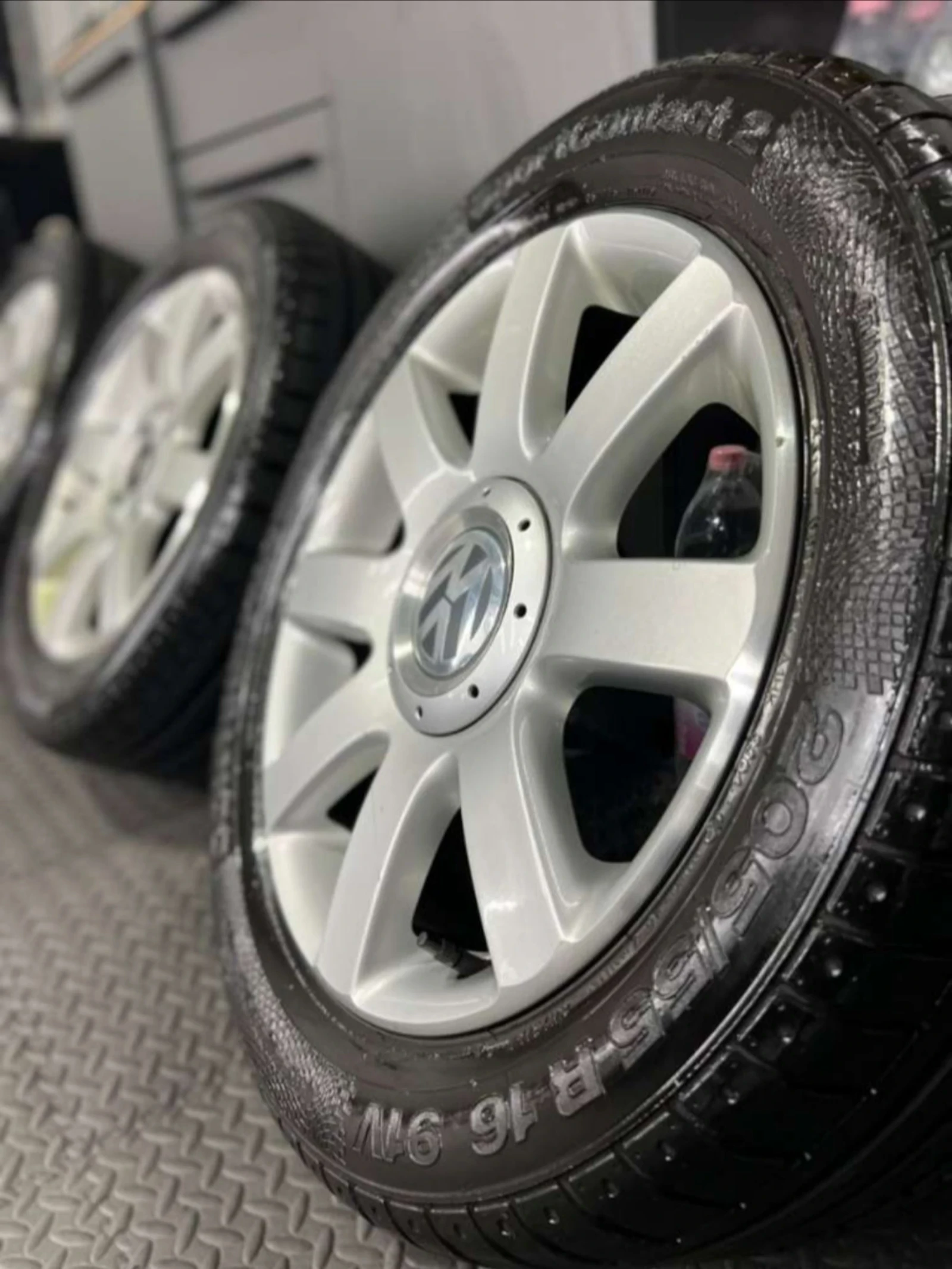 ������ �� VW | Mobile.bg � ����������� 16