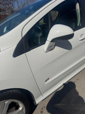 Peugeot 308 GTI TURBO, снимка 4