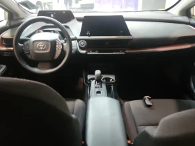 Toyota Prius PLUG-IN HYBRID * * CARFAX * * АВТО КРЕДИТ * * , снимка 6