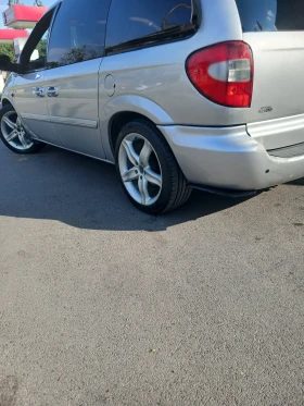 Chrysler Voyager 2.5CRD, снимка 2