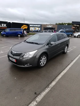 Toyota Avensis 1.8.  147kc, снимка 11