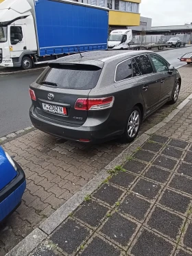 Toyota Avensis 1.8.  147kc, снимка 13