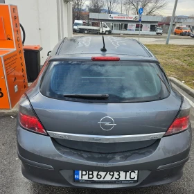 Opel Astra H, снимка 2