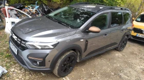     Dacia Jogger 1.0 i + 