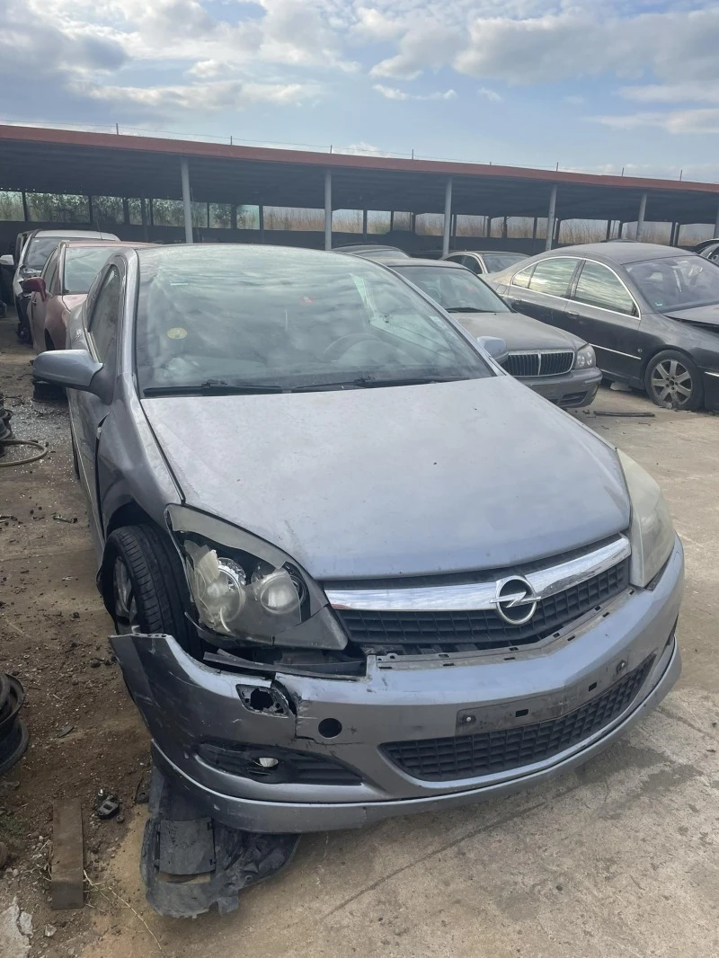 Opel Astra 1.7, снимка 3 - Автомобили и джипове - 42412224