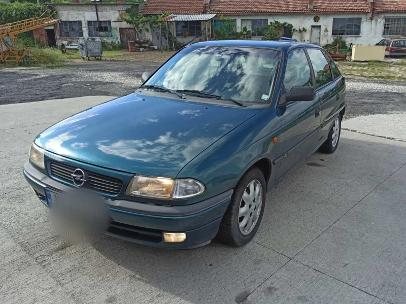 Opel Astra 1.4, снимка 1 - Автомобили и джипове - 47919517