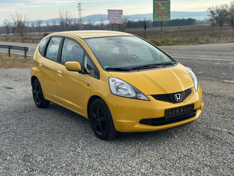 Honda Jazz Климатик* 2010г* Германия* Оригинал* Топ, снимка 3 - Автомобили и джипове - 48068155