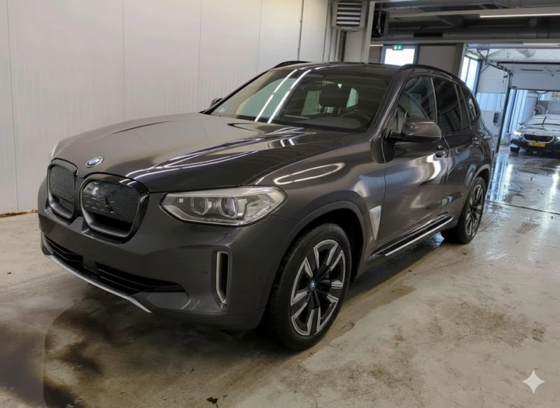 BMW iX3 74 kWh