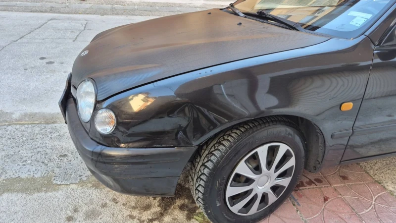 Toyota Corolla, снимка 2 - Автомобили и джипове - 52515637