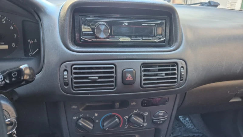 Toyota Corolla, снимка 6 - Автомобили и джипове - 52515637