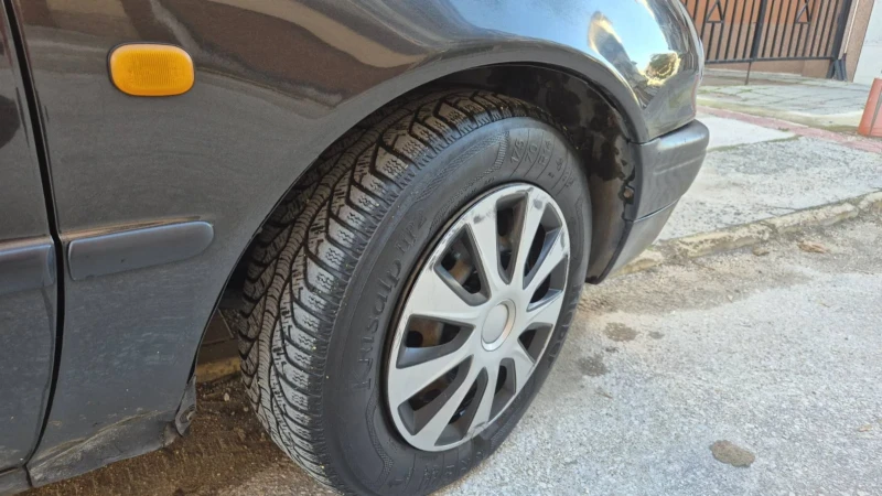 Toyota Corolla, снимка 7 - Автомобили и джипове - 52515637