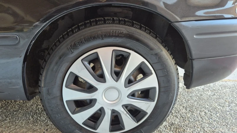 Toyota Corolla, снимка 14 - Автомобили и джипове - 52515637