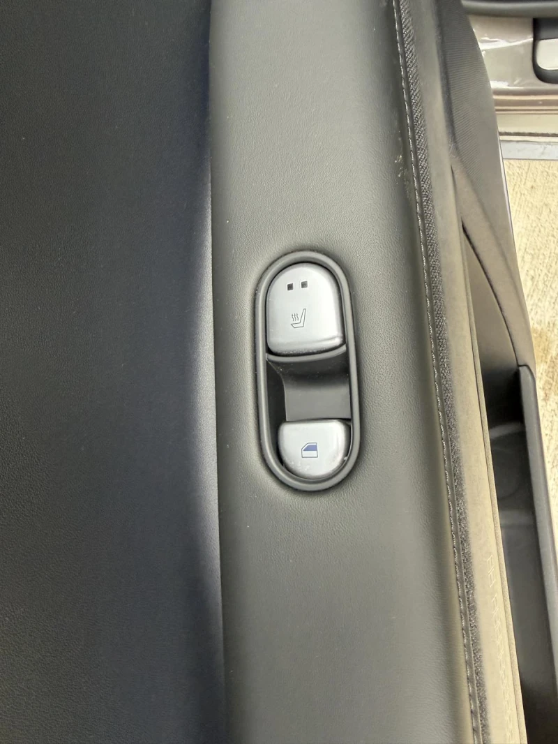 Hyundai Ioniq 5 72.6KWh/LONG RANGE/2021г./ГАРАНЦИЯ/SOH100%/ПАНОРАМ, снимка 15 - Автомобили и джипове - 53009781