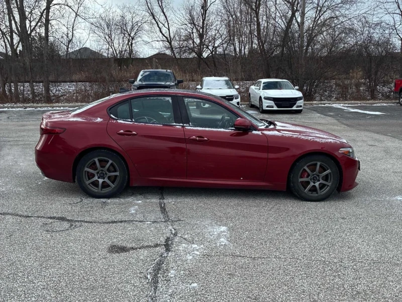 Alfa Romeo Giulia * TI SPORT * CARFAX * , снимка 5 - Автомобили и джипове - 53027559