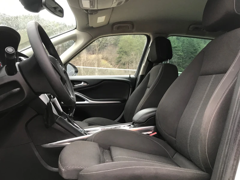 Opel Zafira 2, 0D.170k.7местен., снимка 10 - Автомобили и джипове - 53056661
