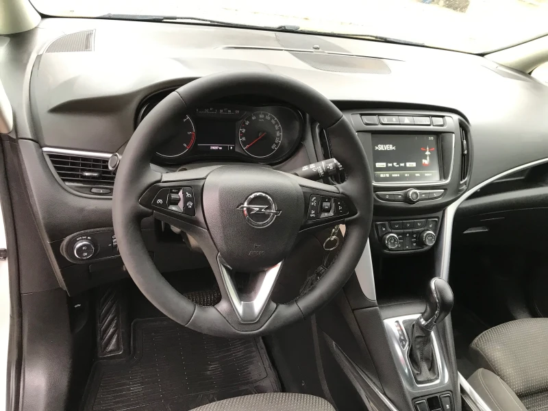 Opel Zafira 2, 0D.170k.7местен., снимка 15 - Автомобили и джипове - 53056661