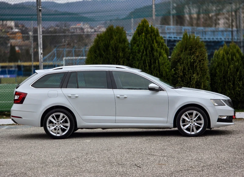 Skoda Octavia 1.6TDI 115hp * NAVI * EURO6 * , снимка 7 - Автомобили и джипове - 53486312