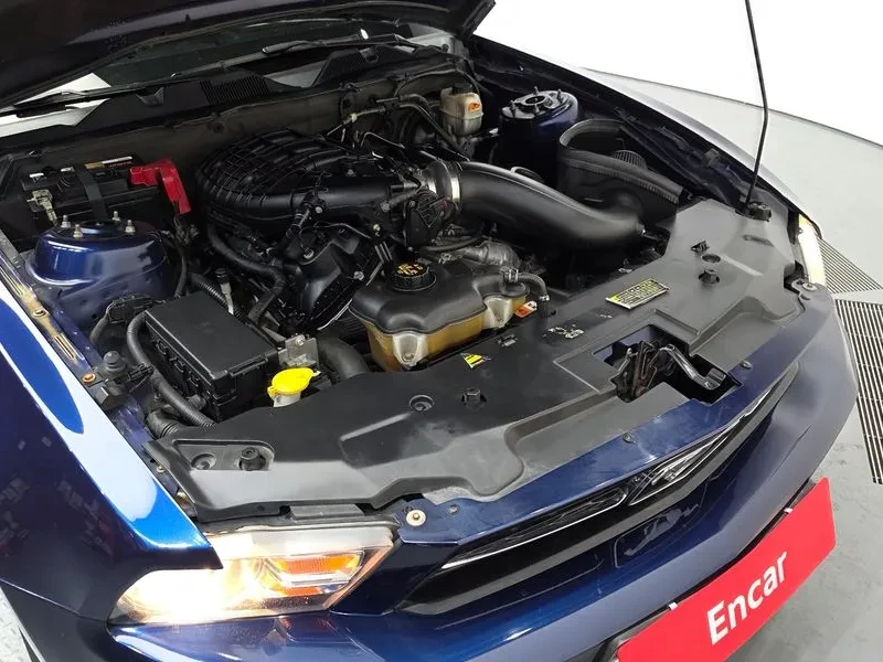 Ford Mustang 3.7 V6, снимка 6 - Автомобили и джипове - 53900533