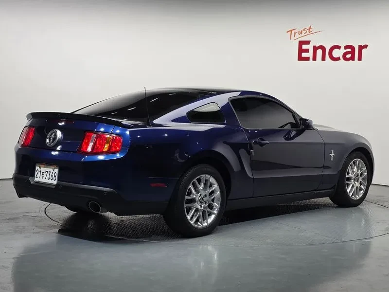 Ford Mustang 3.7 V6, снимка 2 - Автомобили и джипове - 53900533