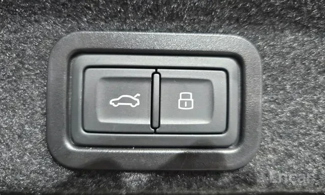Audi A6 50TDI | ОБДУХВАНЕ | 360 | HUD | 2023 | ПАНОРАМА | , снимка 17 - Автомобили и джипове - 55588136