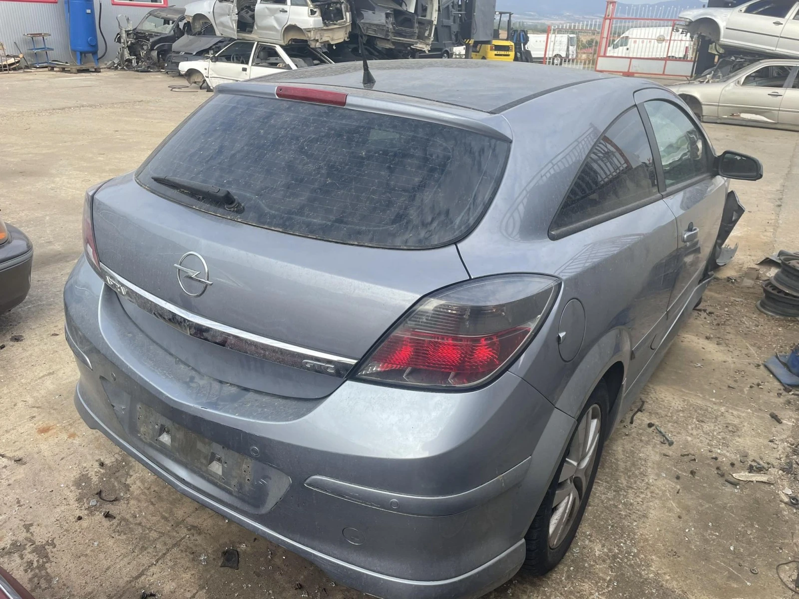 Opel Astra 1.7 - изображение 2