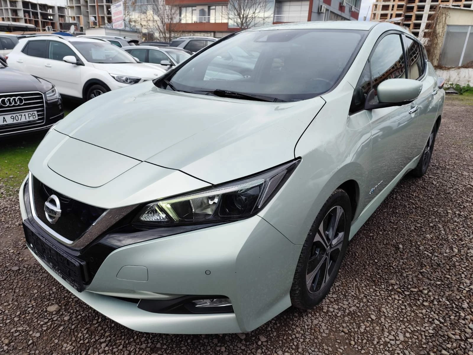 Nissan Leaf  2 ZeroEmission 150кс - изображение 2