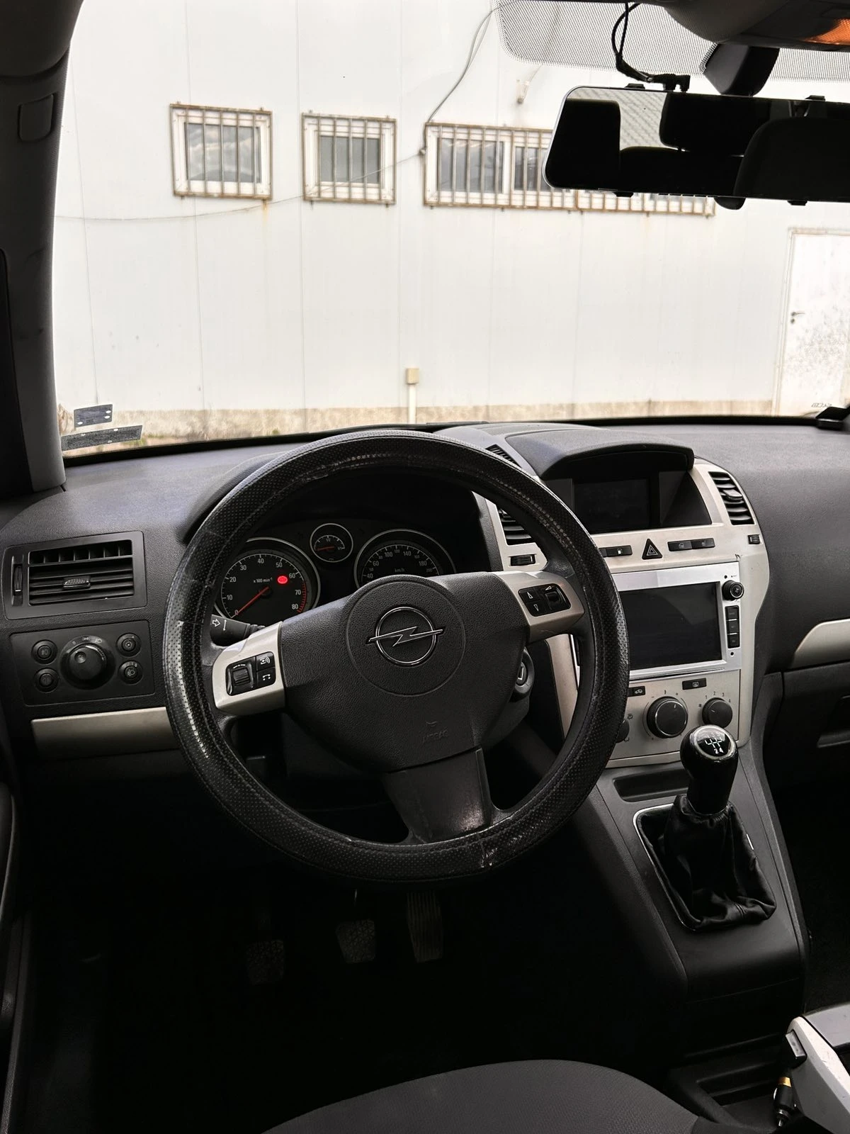 Opel Zafira  - изображение 8