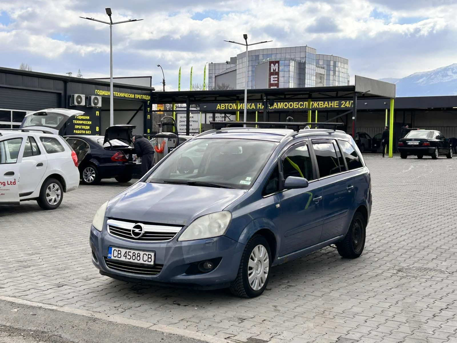 Opel Zafira  - изображение 2