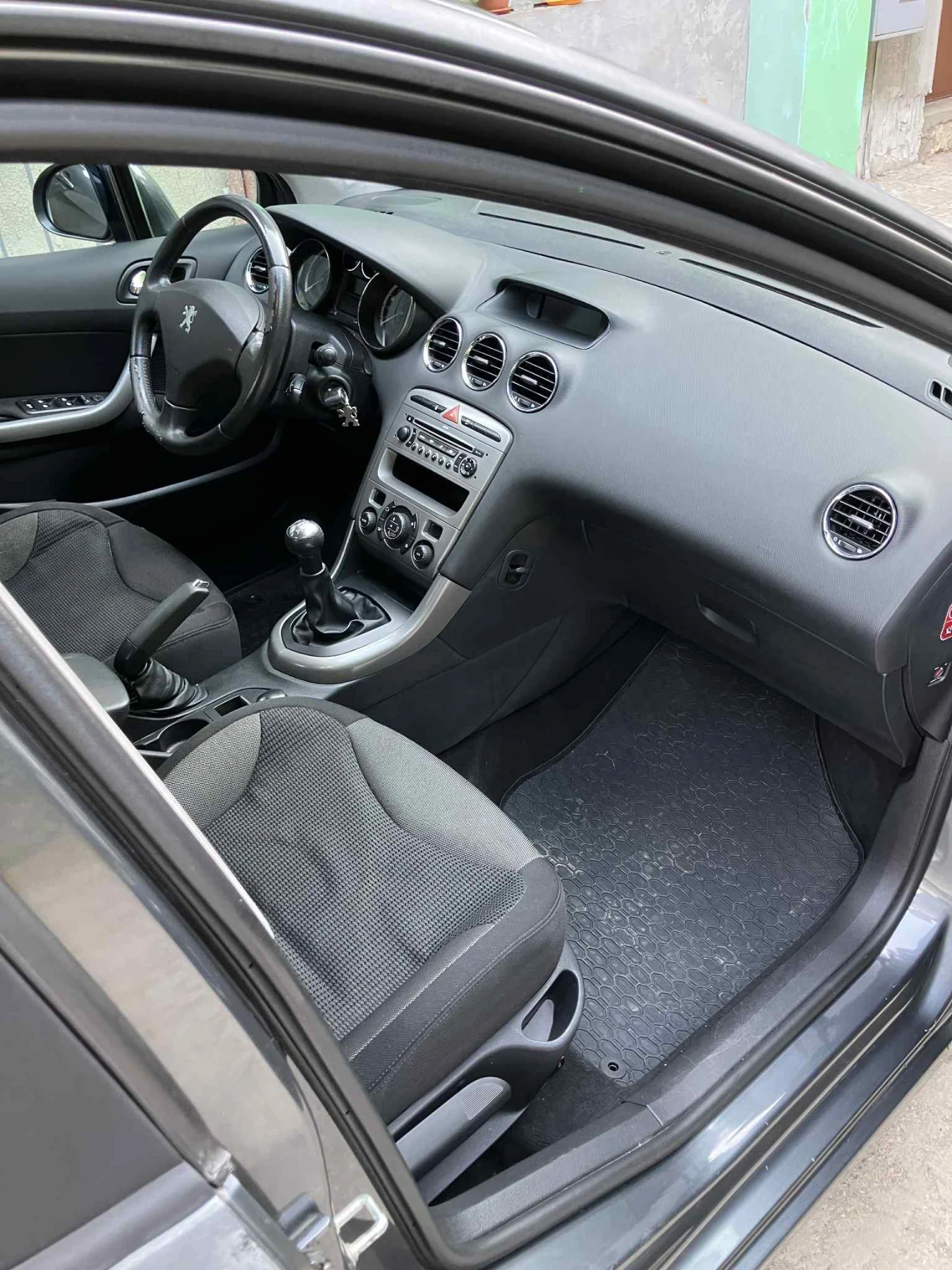 Peugeot 308  - изображение 7