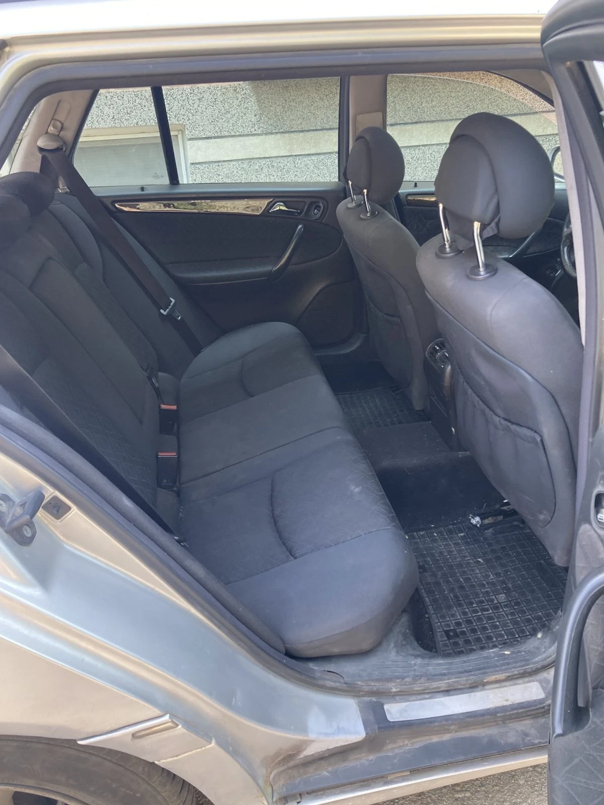Mercedes-Benz C 200 W203 - изображение 7