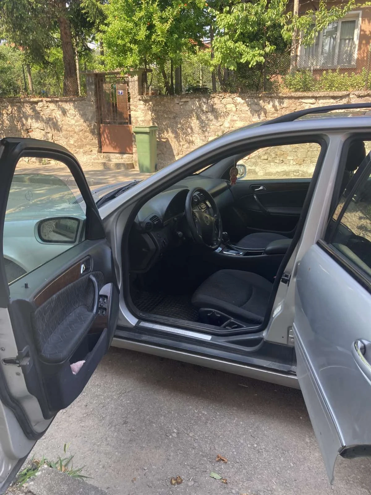 Mercedes-Benz C 200 W203 - изображение 3