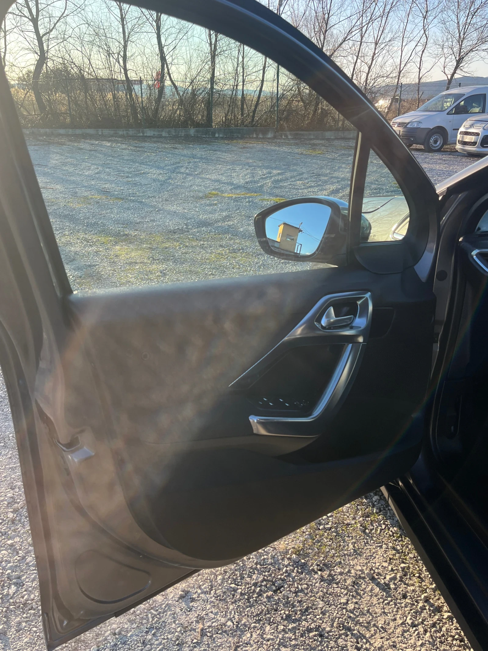 Peugeot 2008  1.6 VTI 120CH ALLURE, снимка 6 - Автомобили и джипове - 53804100