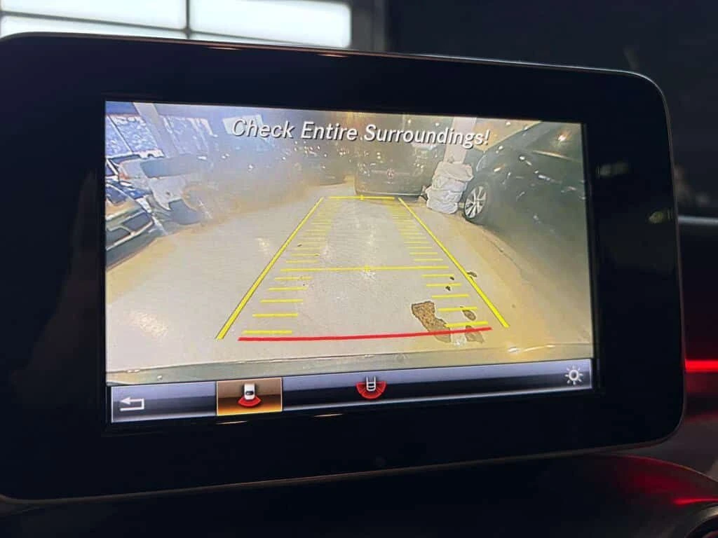 Mercedes-Benz C 300 * 4MATIC Sedan* NO ACCIDENTS* 11 SERVICE RECORDS * | Mobile.bg � ����������� 12