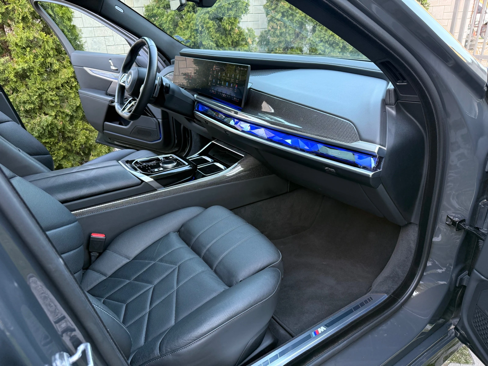 BMW 750 � * Plug-in Hybrid | Mobile.bg � ����������� 9