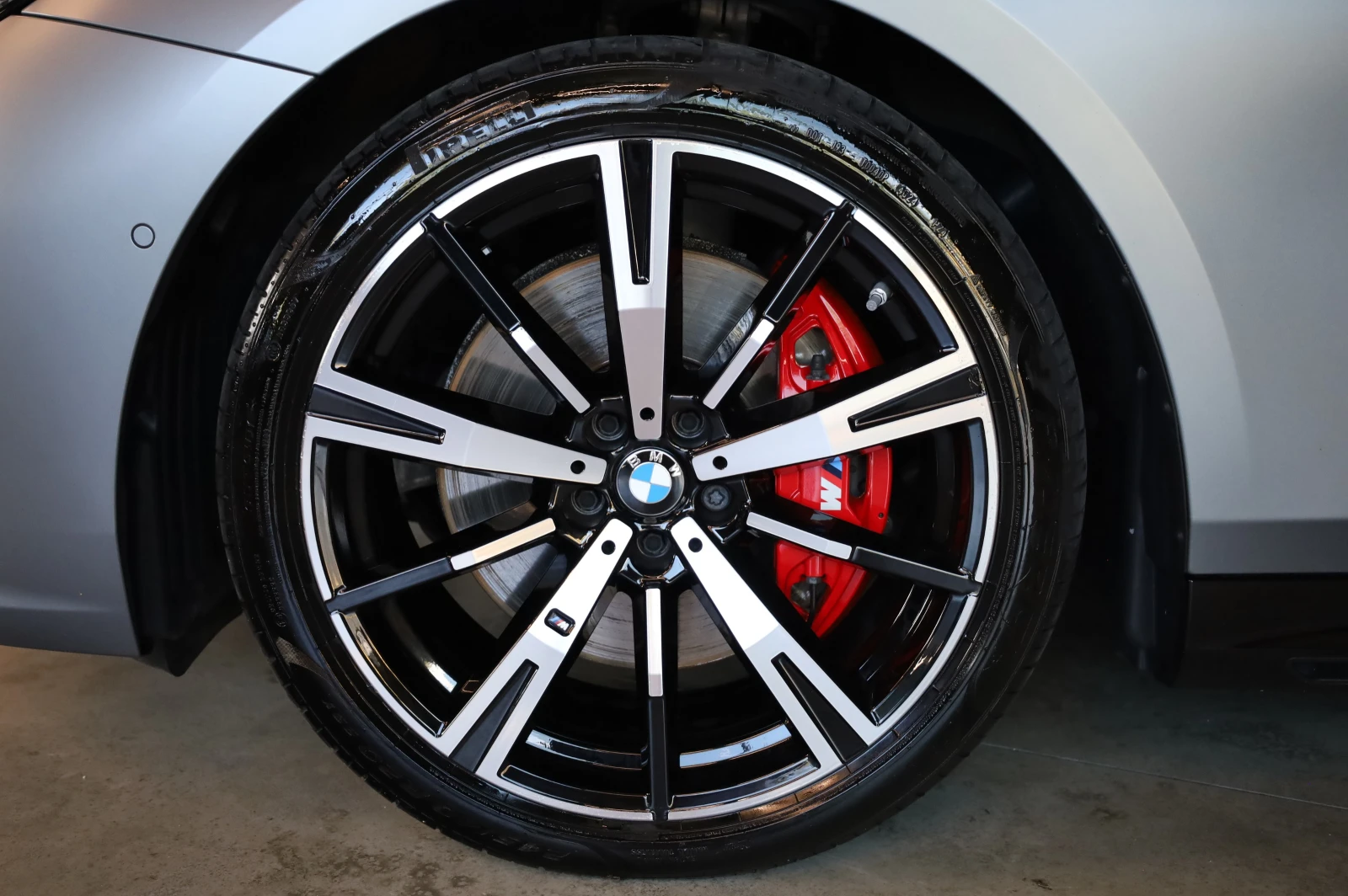 BMW 540 M SPORT PRO* XDRIVE* BOWERS&WILKINS* 360* , снимка 5 - Автомобили и джипове - 55275301