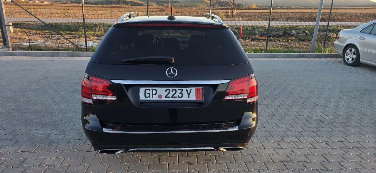 Mercedes-Benz E 220 W212, снимка 7 - Автомобили и джипове - 55350542