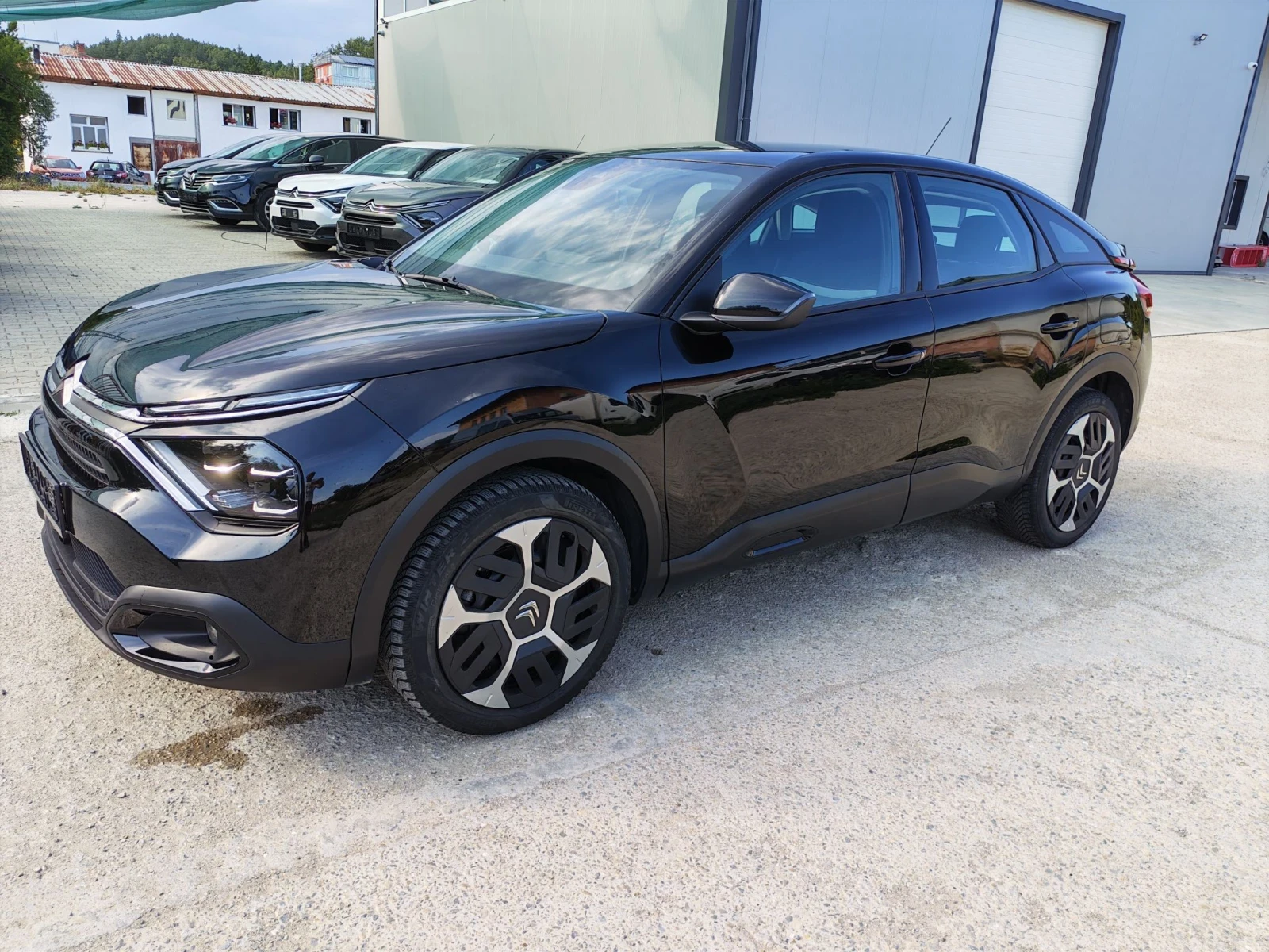 Citroen C4 10.2022г, снимка 3 - Автомобили и джипове - 55803483