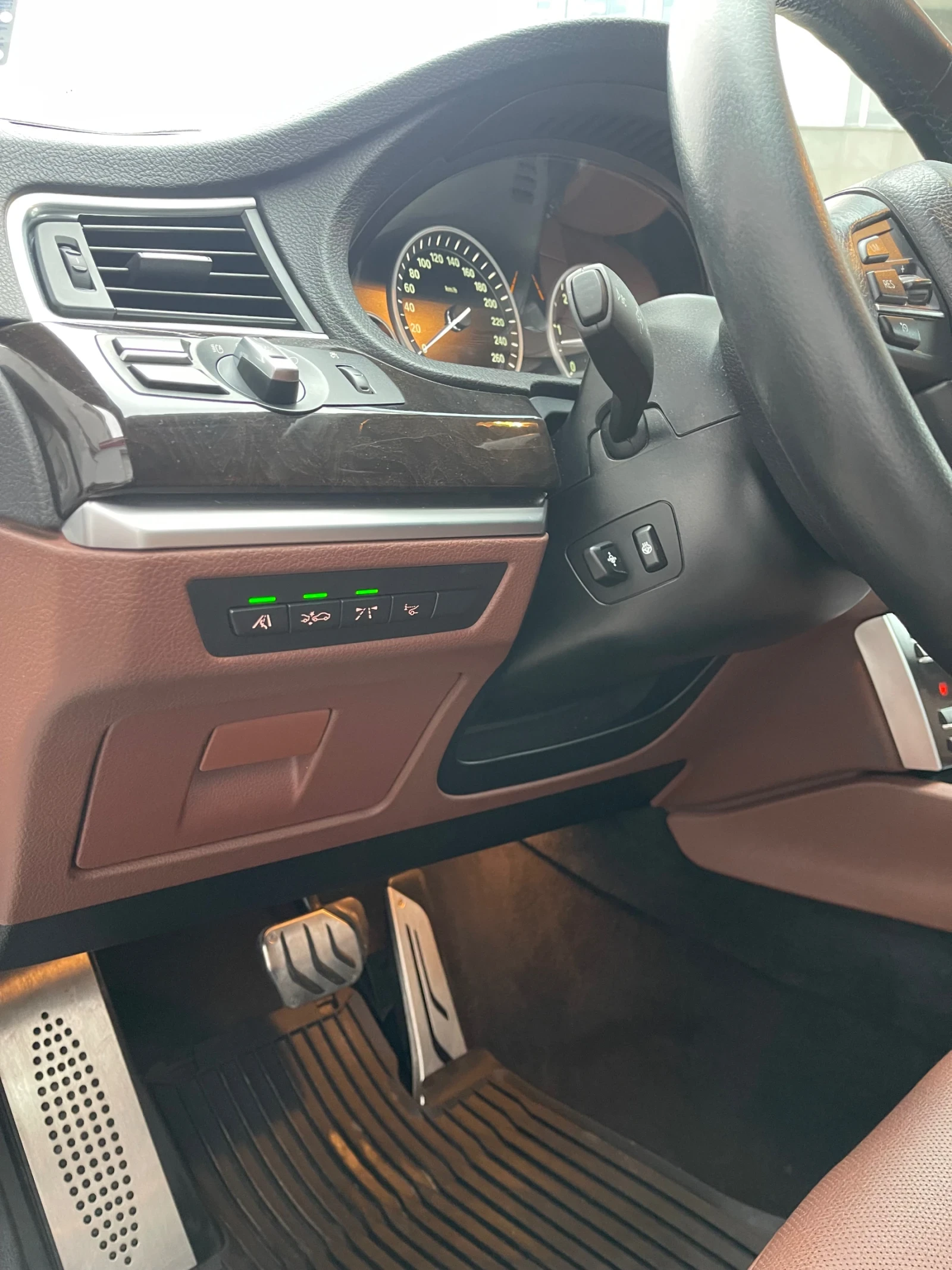 BMW 5 Gran Turismo 530 xDrive 258 к.с., снимка 7 - Автомобили и джипове - 56087444