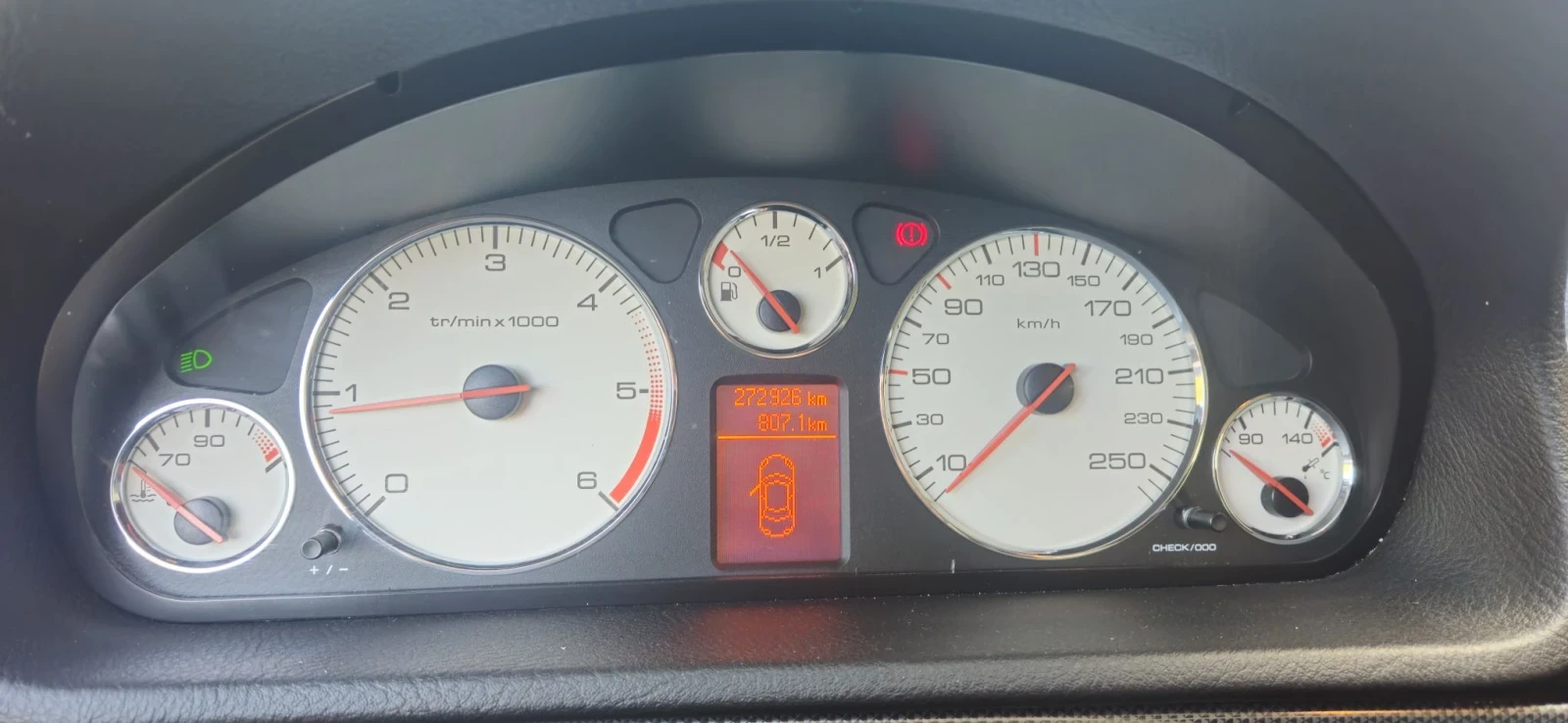 Peugeot 407, снимка 12 - Автомобили и джипове - 56242929