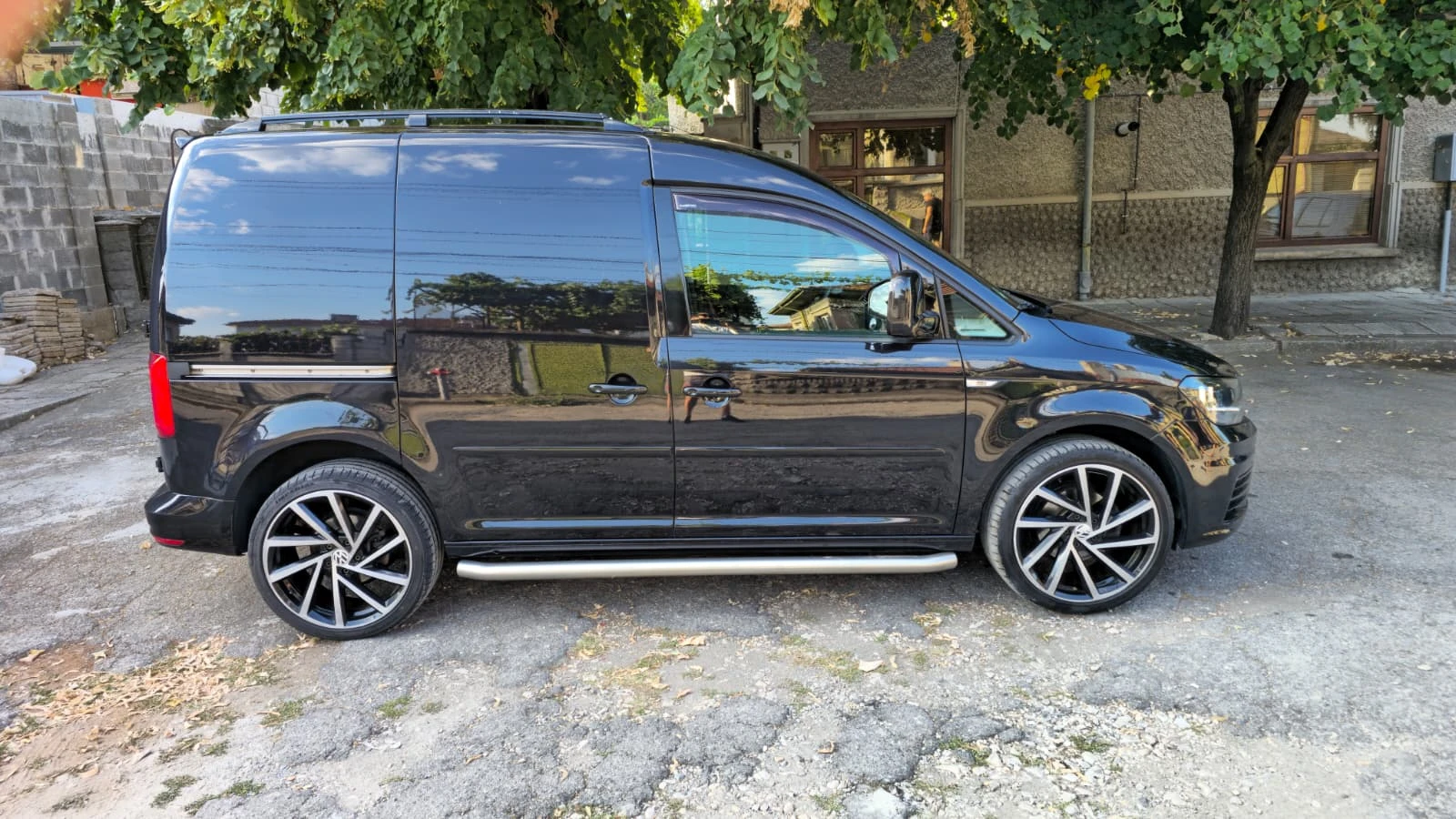 VW Caddy, снимка 3 - Автомобили и джипове - 56267913