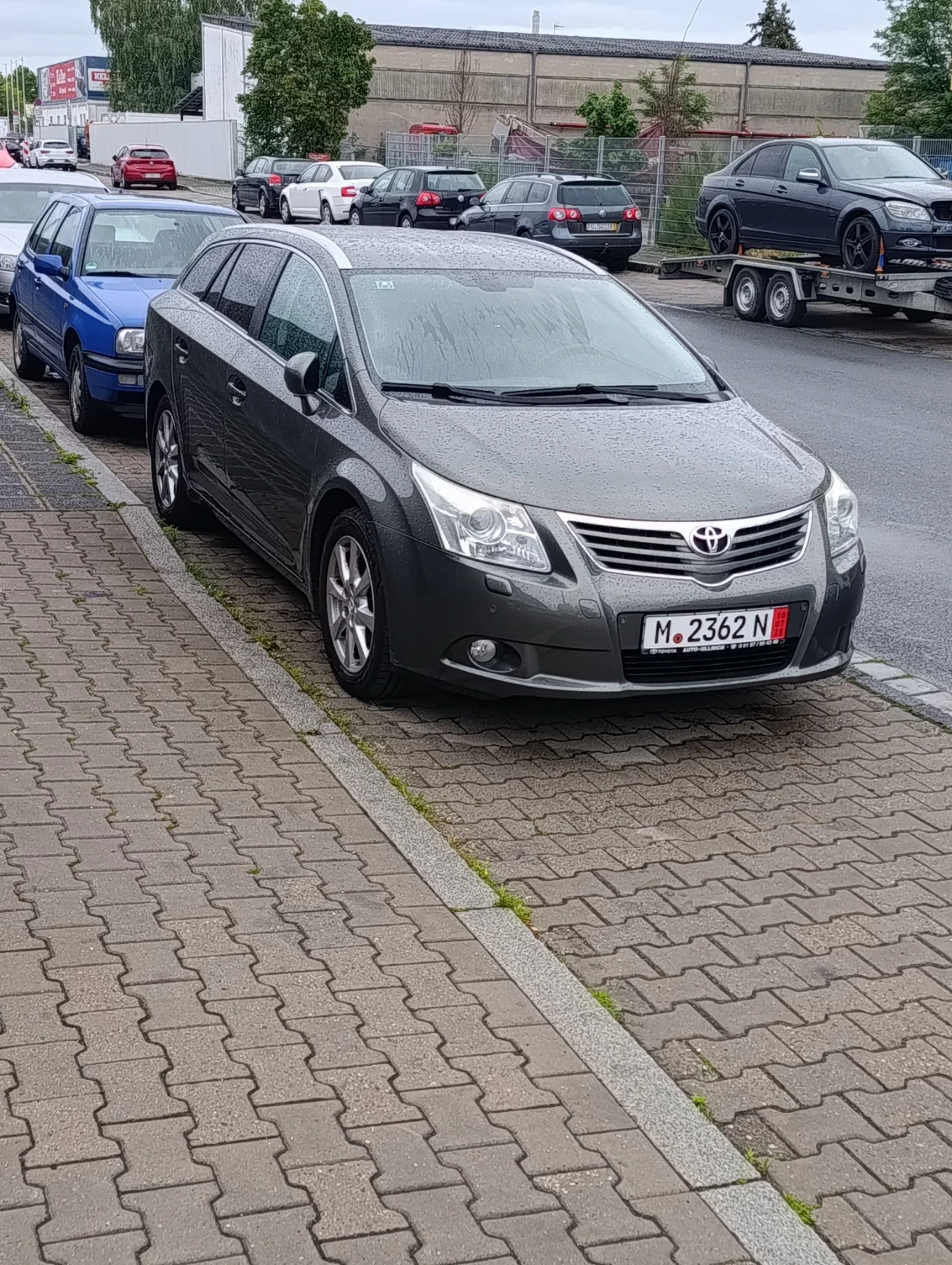 Toyota Avensis 1.8.  147kc, снимка 15 - Автомобили и джипове - 56644575
