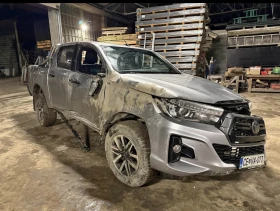 Toyota Hilux 2.4D AVTOMAT, снимка 1
