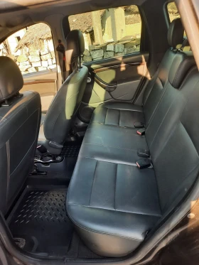 Dacia Duster, снимка 8