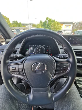 Lexus UX 250h, снимка 7
