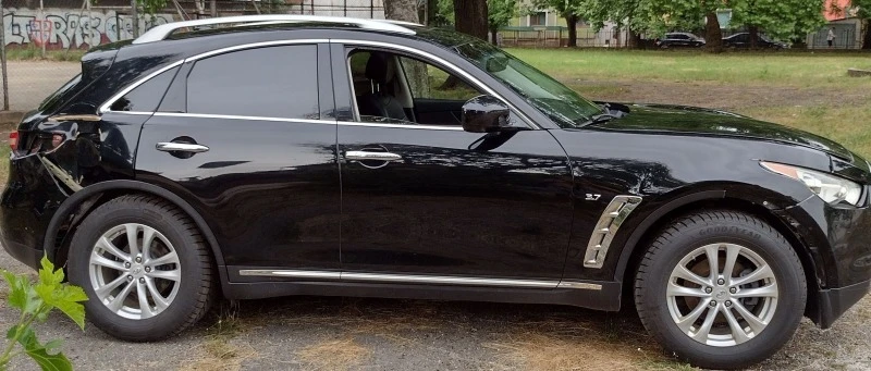 Infiniti QX70 3.7, FACELIFT-2017, снимка 6 - Автомобили и джипове - 45625496