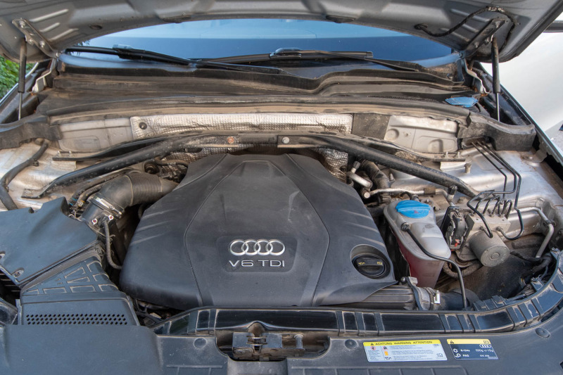 Audi Q5 3.0 TDI, Full Leather, снимка 17 - Автомобили и джипове - 46426677