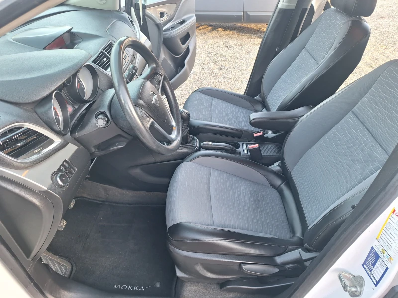 Opel Mokka 1.6i, снимка 9 - Автомобили и джипове - 48565326