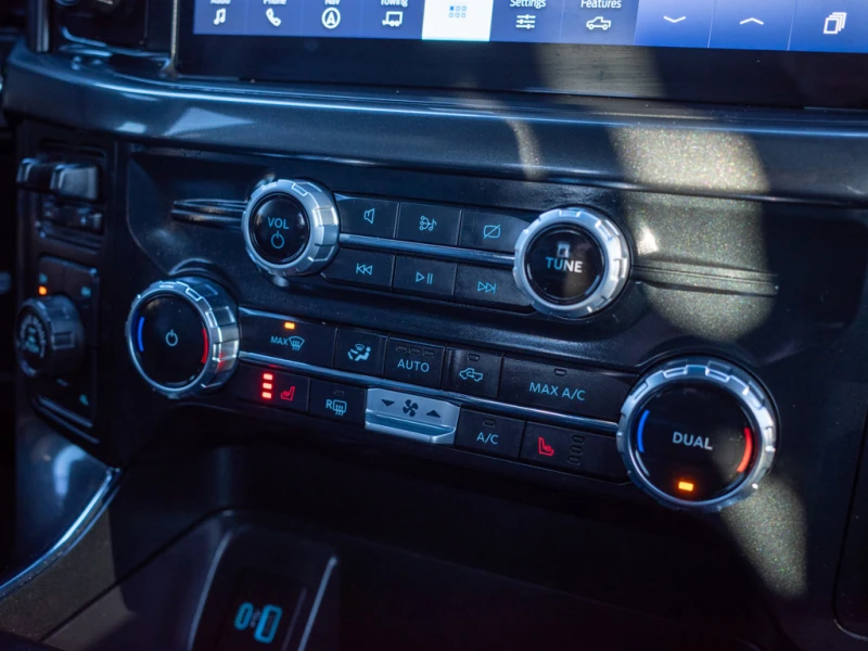 Ford F150 * V8* АвтоКреди* (ЦЕНА ДО БГ), снимка 16 - Автомобили и джипове - 52657816