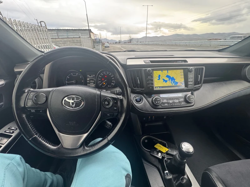 Toyota Rav4 2.0D4D FACE LIFT, снимка 14 - Автомобили и джипове - 53009272